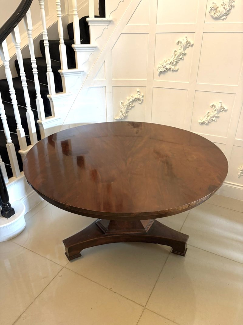 Antique Regency Circular Mahogany Centre / Dining Table on Pedestal Base - Image 5